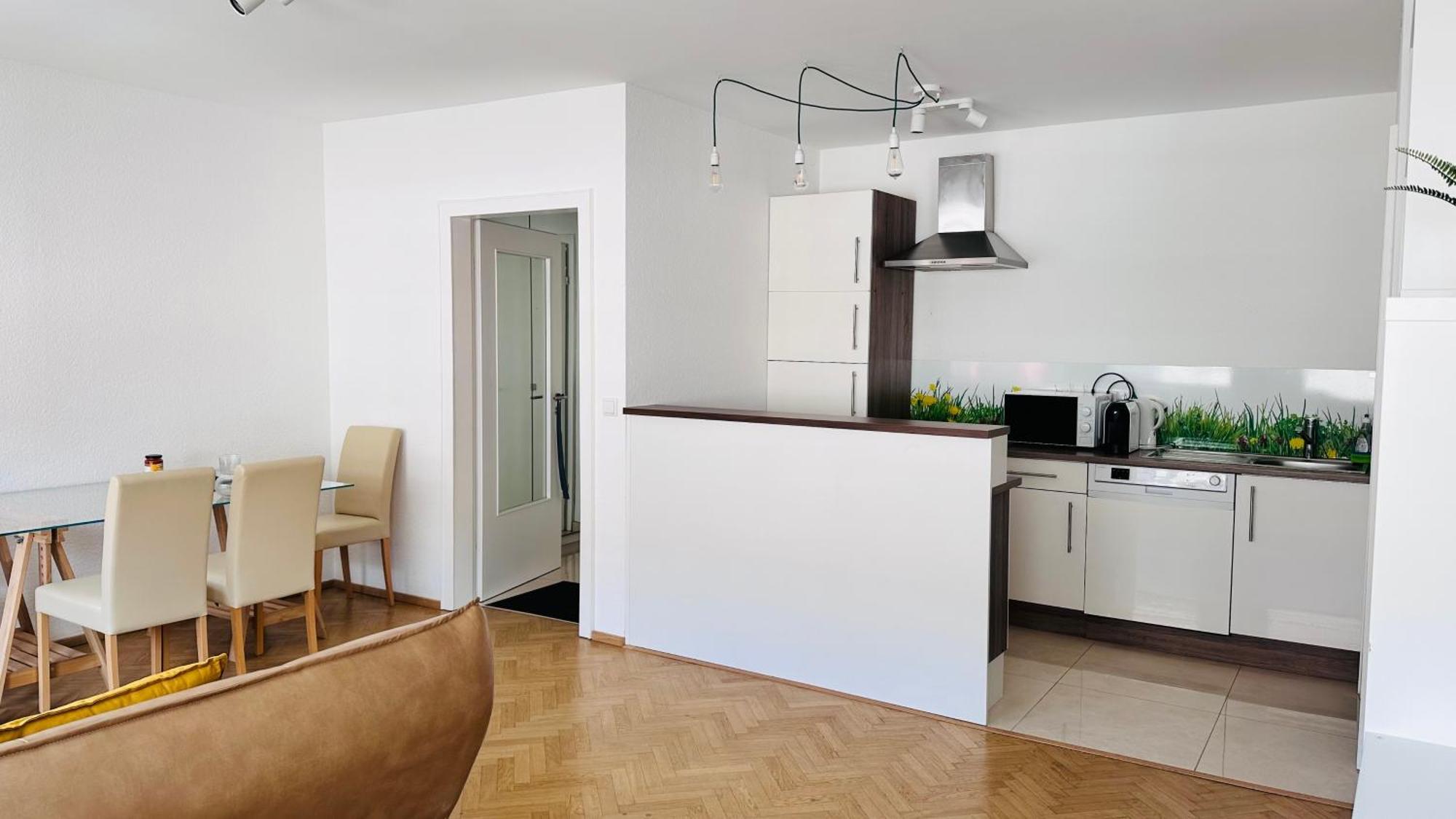 New - Cozy Apartment,Kitchen,Netflix And More Essen Buitenkant foto